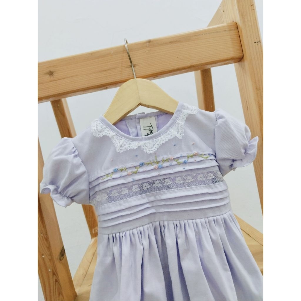smocked tykes and tots