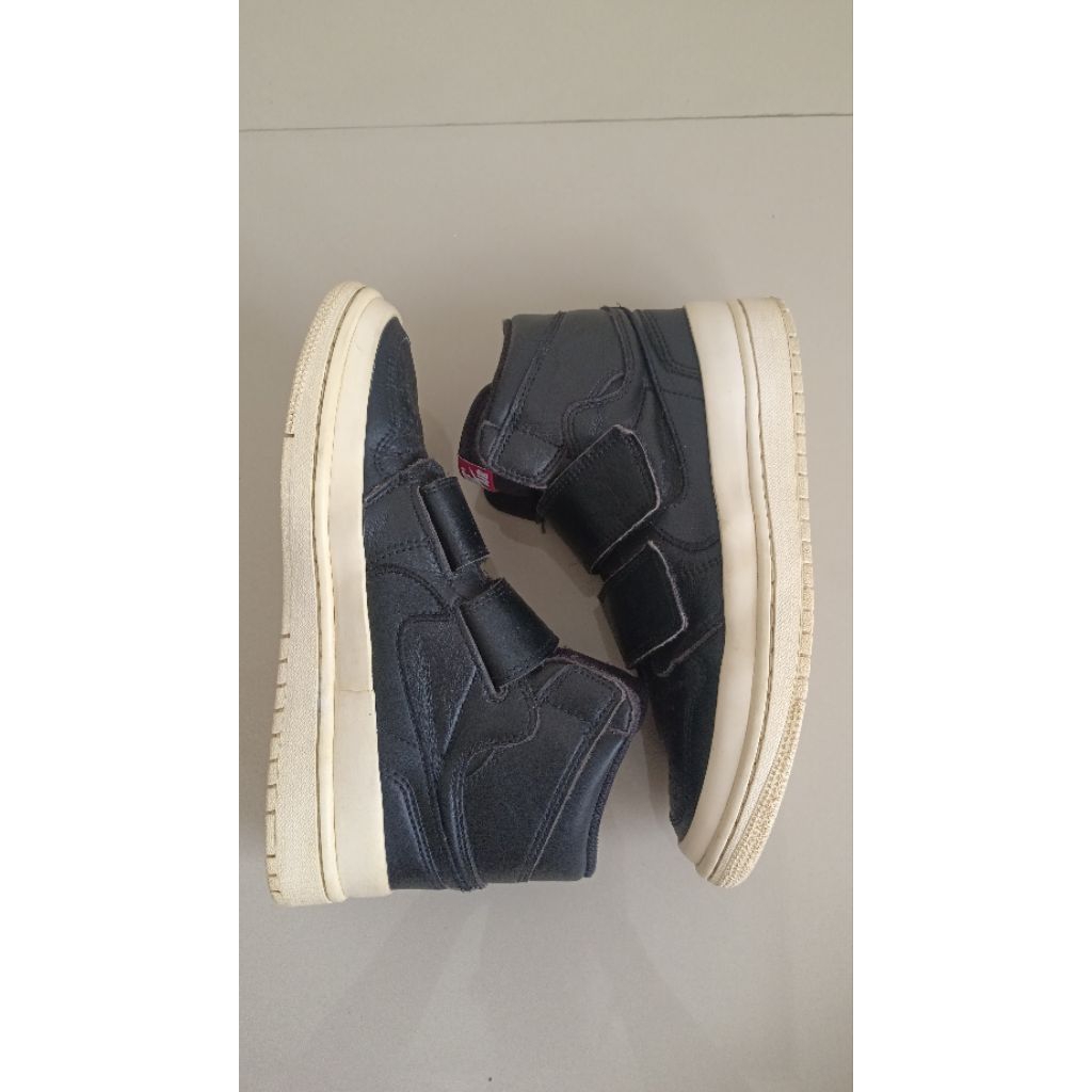 Aj 1 Double Strap Sz 40