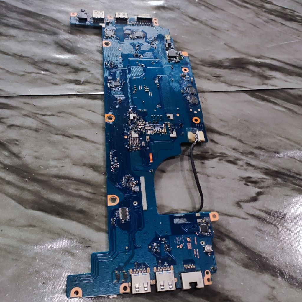 motherboard Mainboard Mobo mati laptop Toshiba Z30