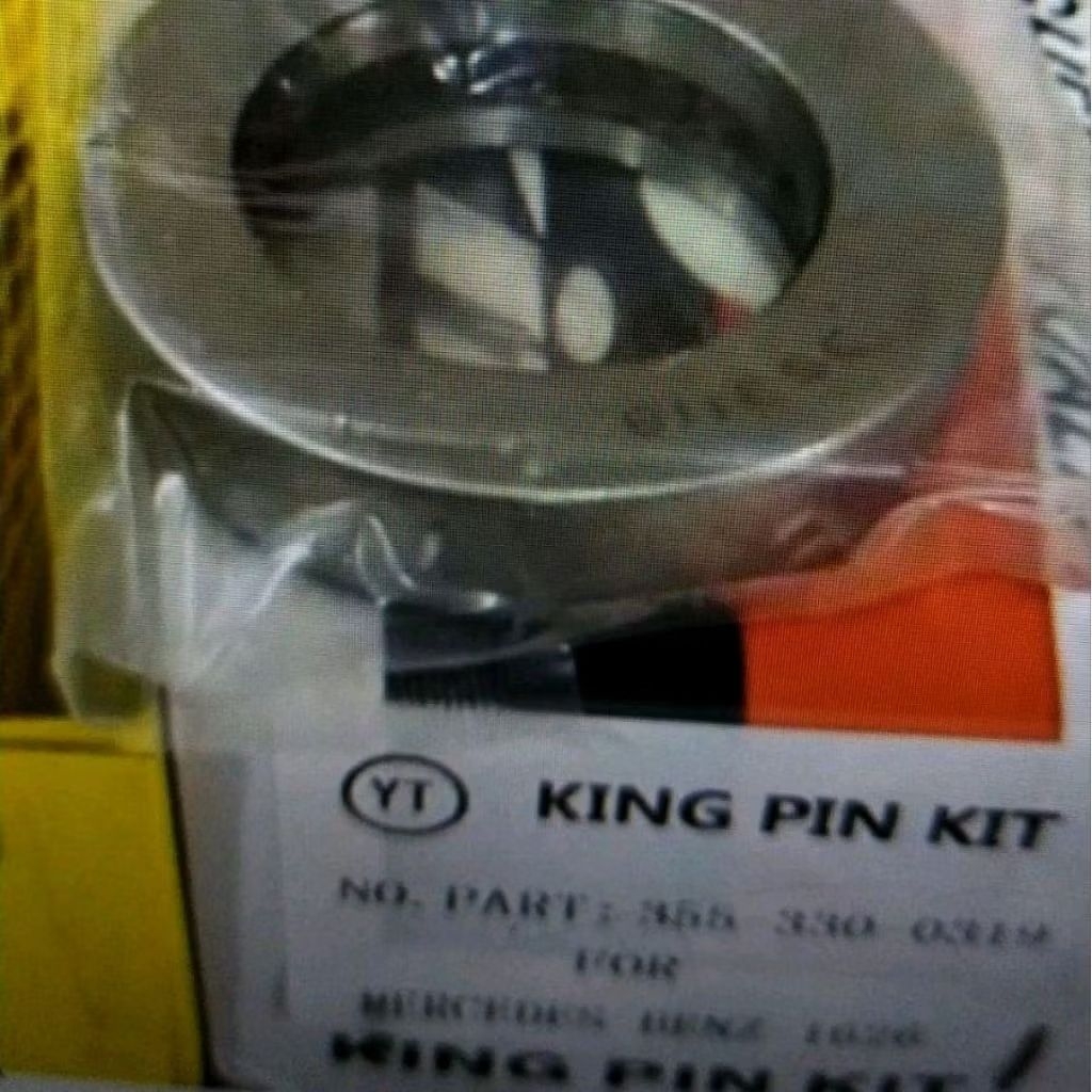 King Pen Set Mercy AXOR 2528  YT KING PIN KIT 355 330 0319 1Set=2Roda