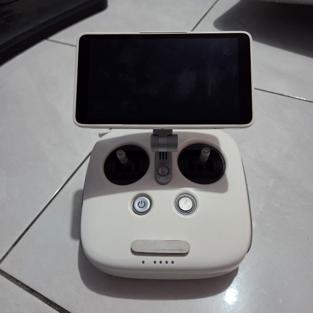 remote dji phantom 4 pro plus