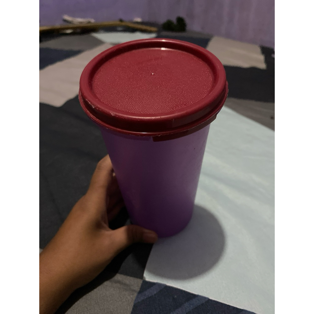 mm round Tupperware PL