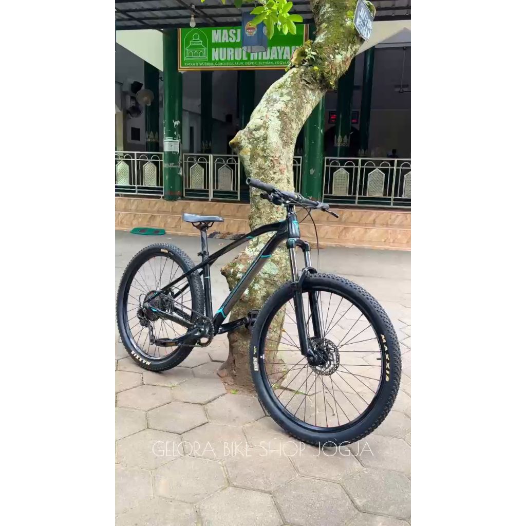 Thrill vanquish elite (sepeda bekas)