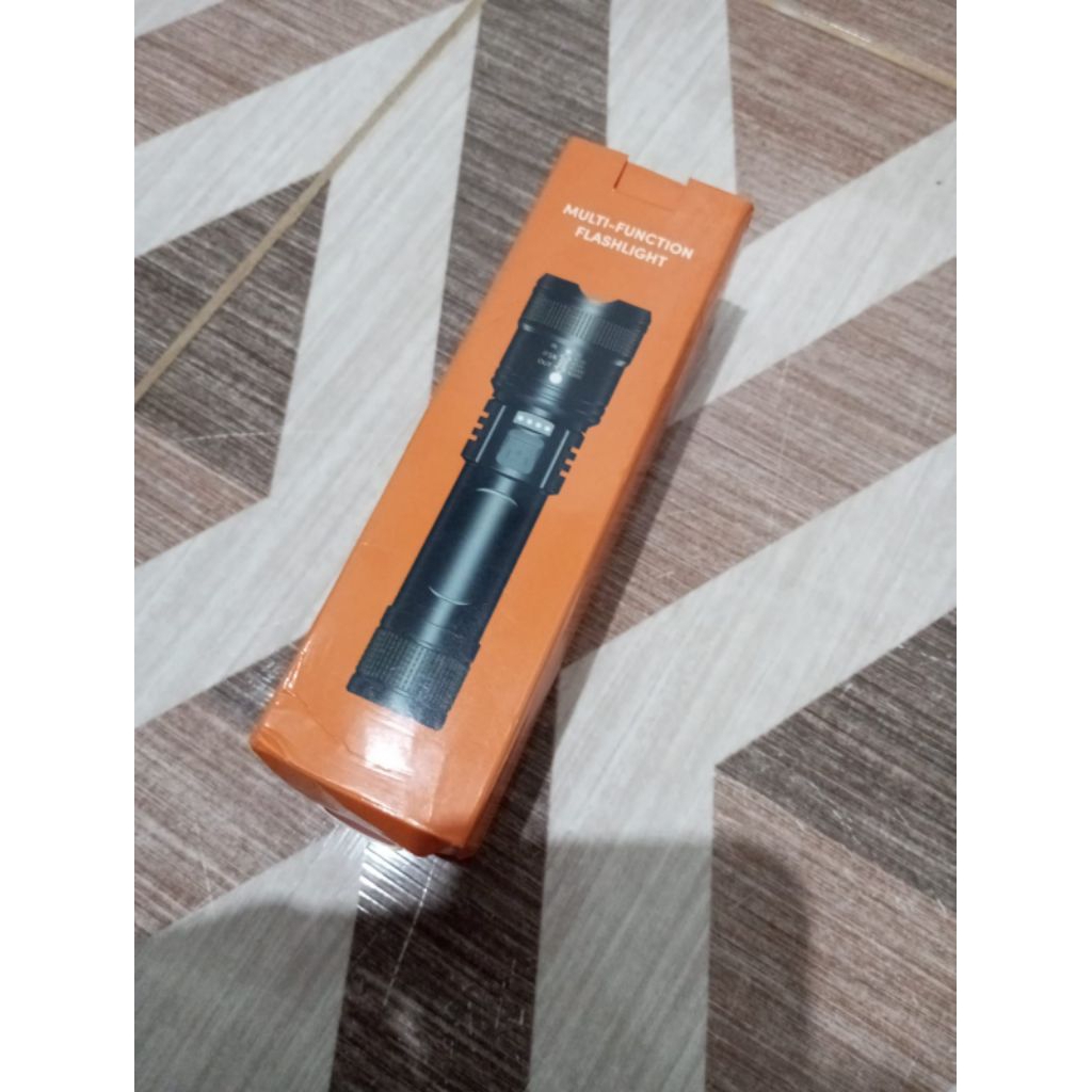 Senter Multifungsi (FLASHLIGHT)