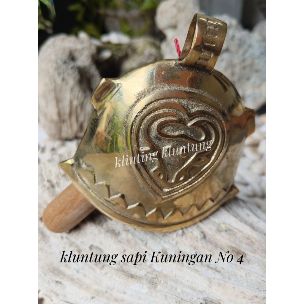 kluntung sapi no 4 bahan Kuningan klinting klintingan kerincingan kerincing