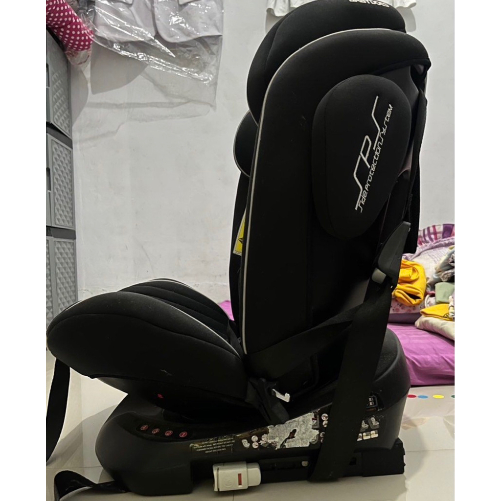 CAR SEAT BABY DOES 360 PRELOVED