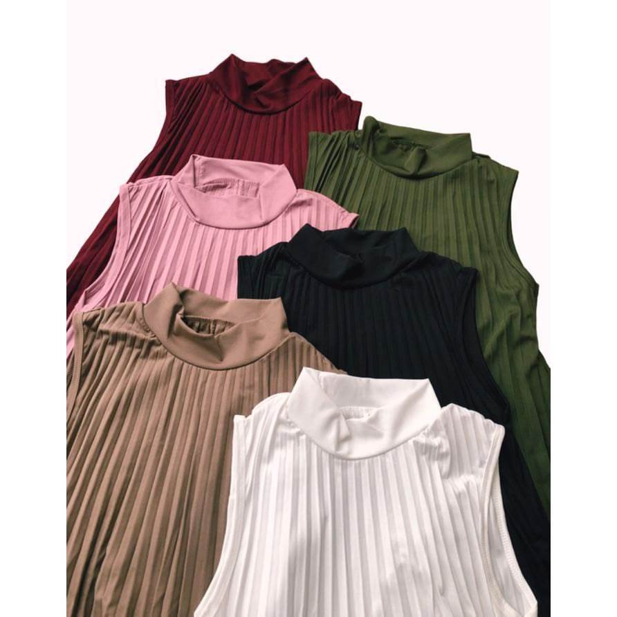 Dress plisket tanpa lengan