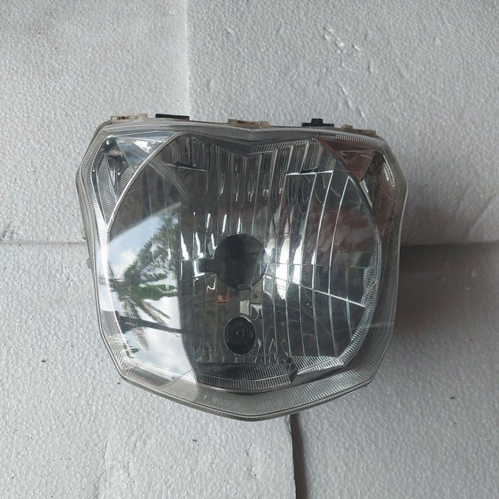 Headlamp Lampu Depan Yamaha Vixion New NVL Original Copotan