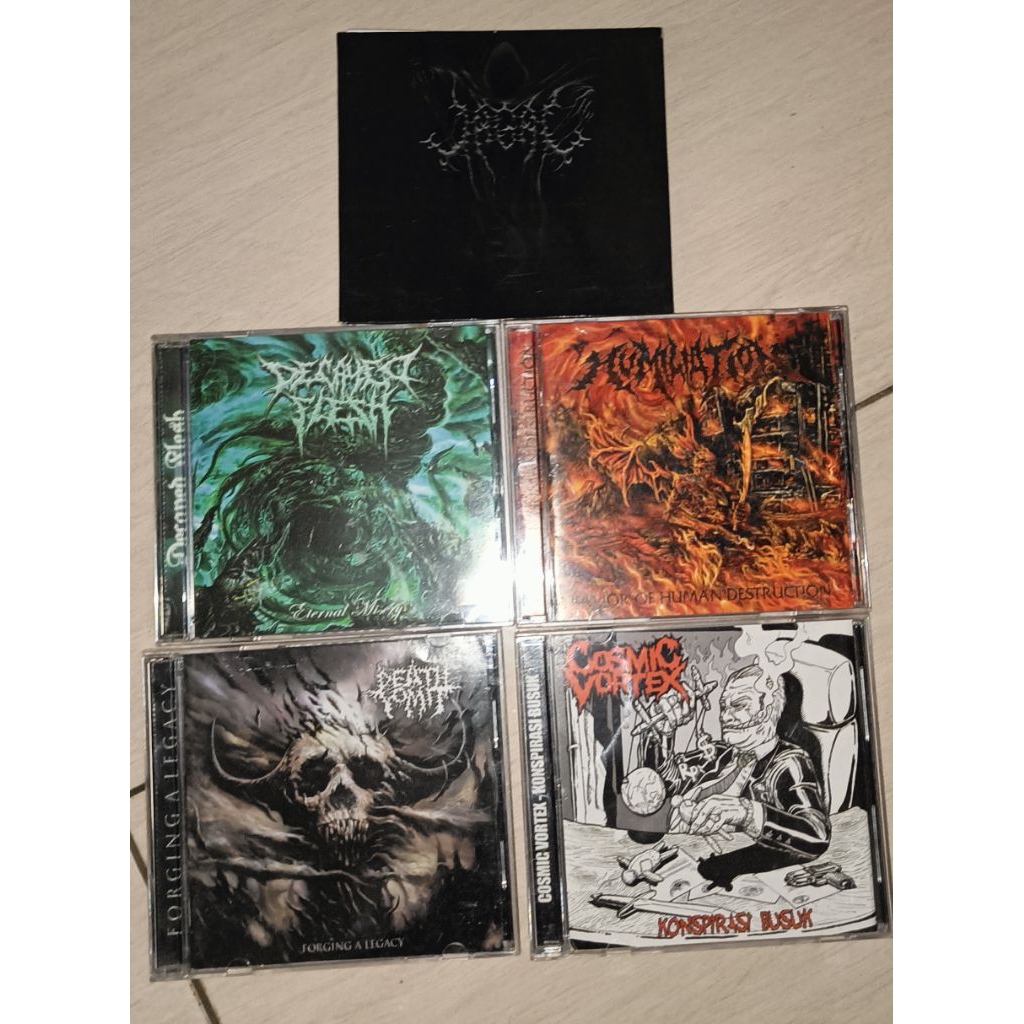 CD Band Metal Second "Like New" DEATH VOMIT, HUMILIATION, DECAYED FLESH, JAGAL, COSMIC VORTEX