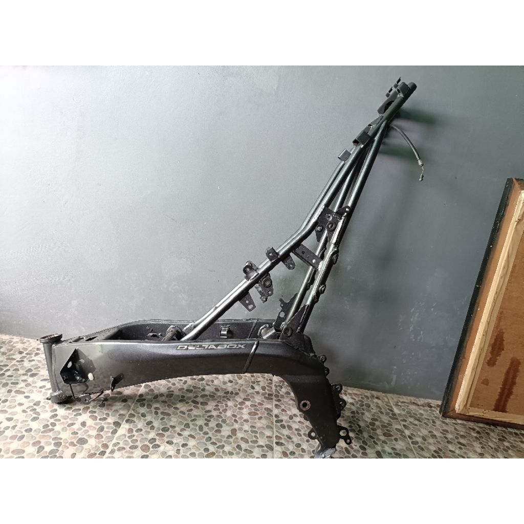 Sasis rangka Vixion New NVL NVA