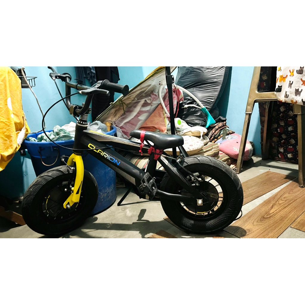 [Bekas] Sepedah Anak Clarion Roda 4 - Full Black