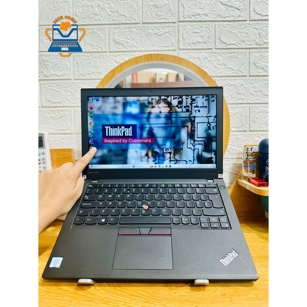 Lenovo ThinkPad X270 TouchScren. core i5 gen 6. ram 8/256gb ssd. normal
