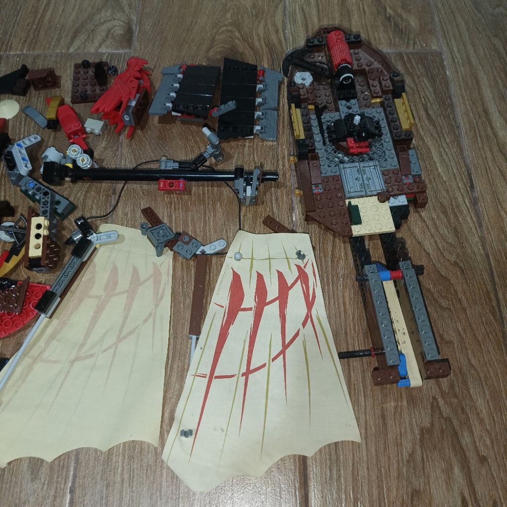 Lego Ninjago Destiny's Bounty (2012), Hanya kapal