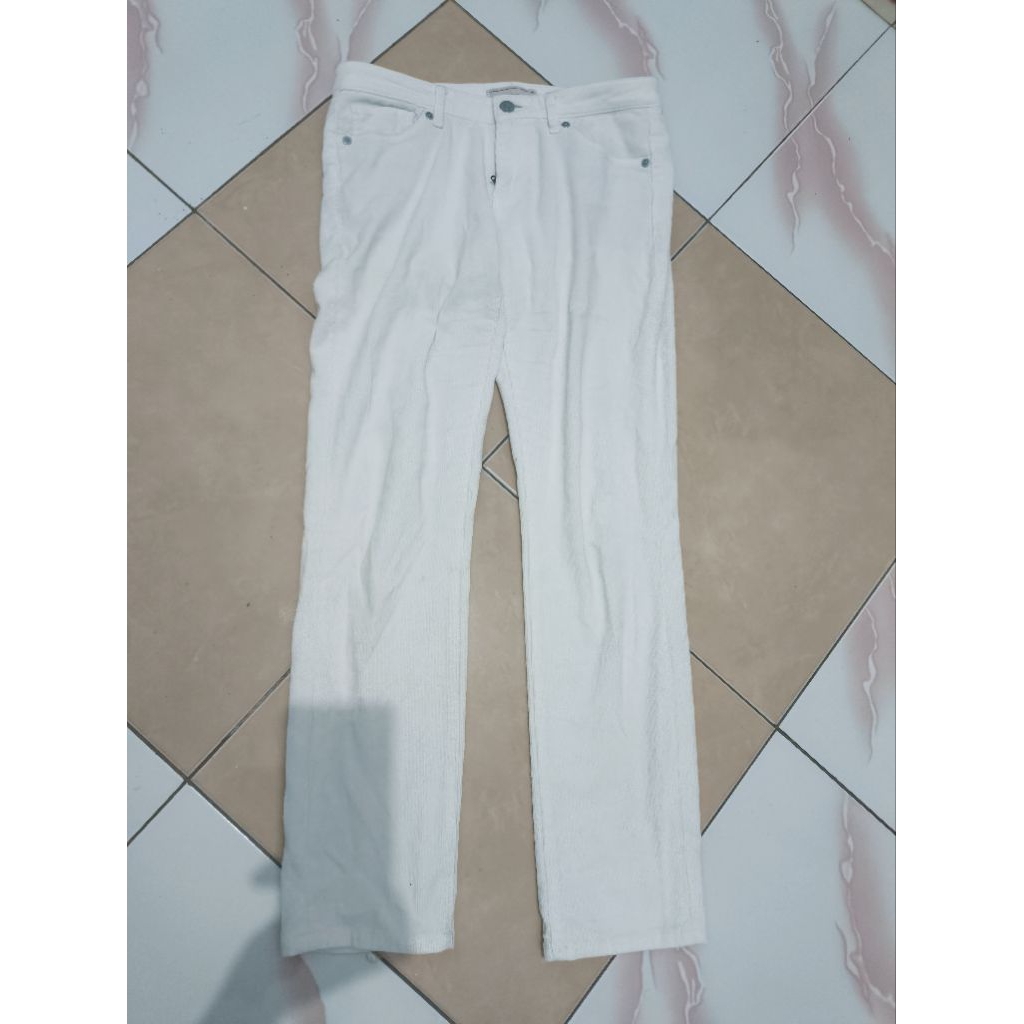 celana UNIQLO Corduroy pants heattech