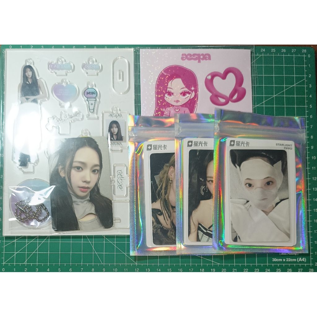 (READY STOCK) AAB STANDEE KARINA SYNK HYPER LINE, QQ WHIPLASH KARINA WINTER NINGNING AESPA OFFICIAL
