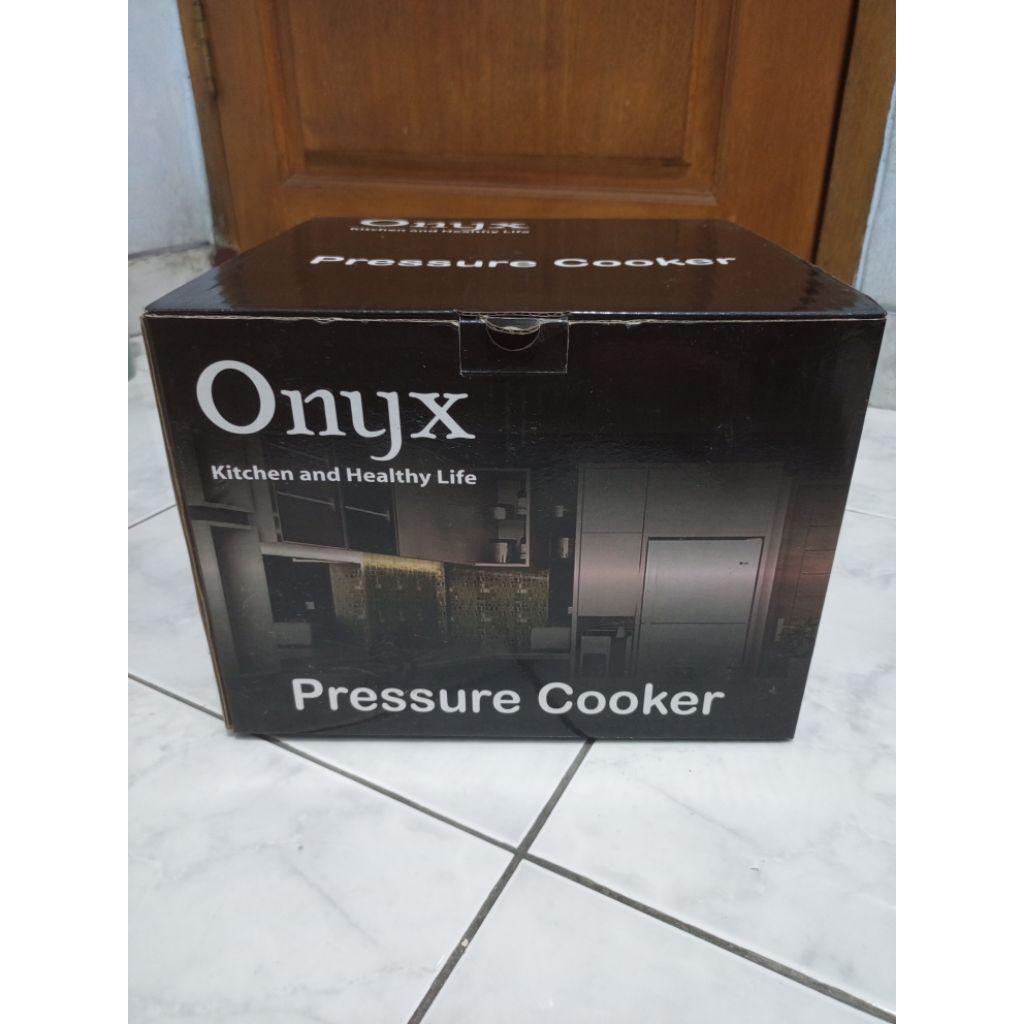 Pressure Cooker / Panci Presto Onyx