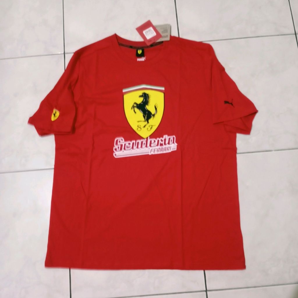 Kaos ori Puma Ferrari merah Size XL
