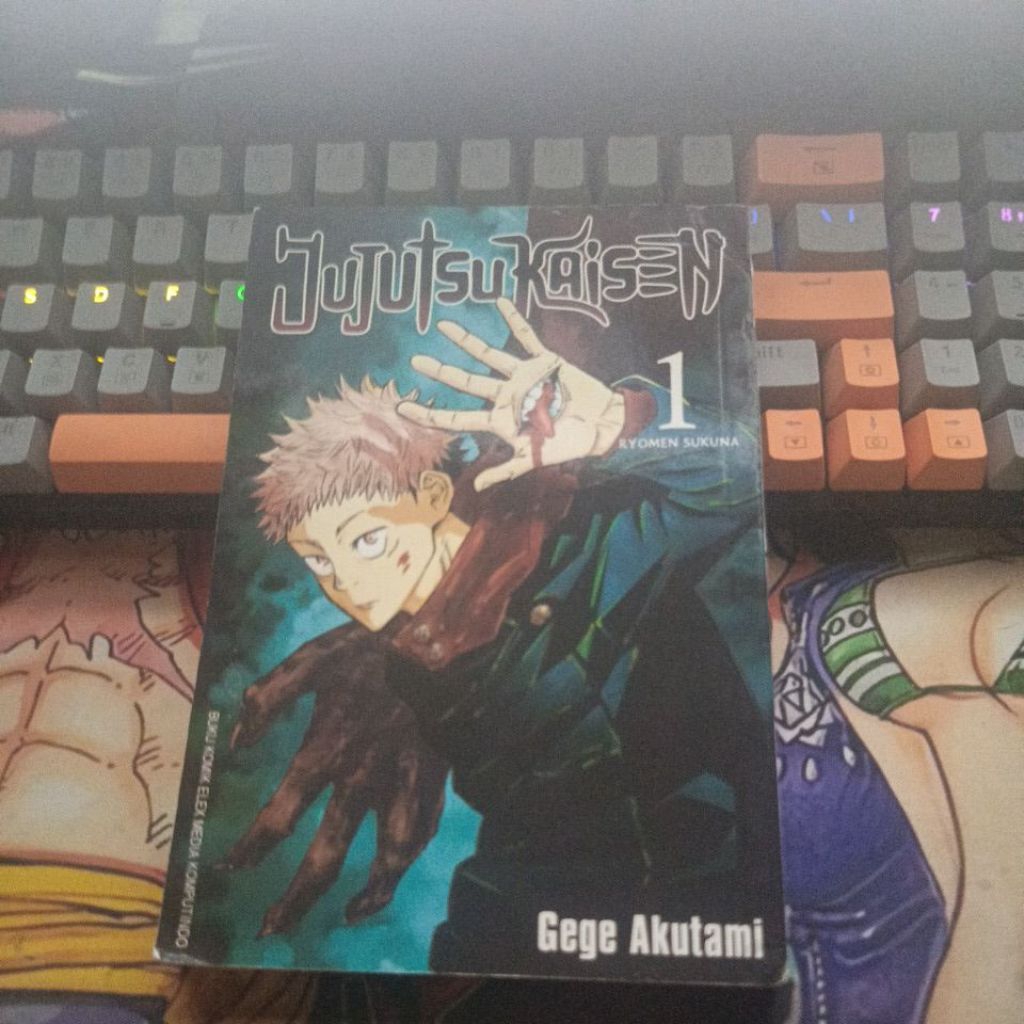 KOMIK JUJUTSU KAISEN PRELOVED