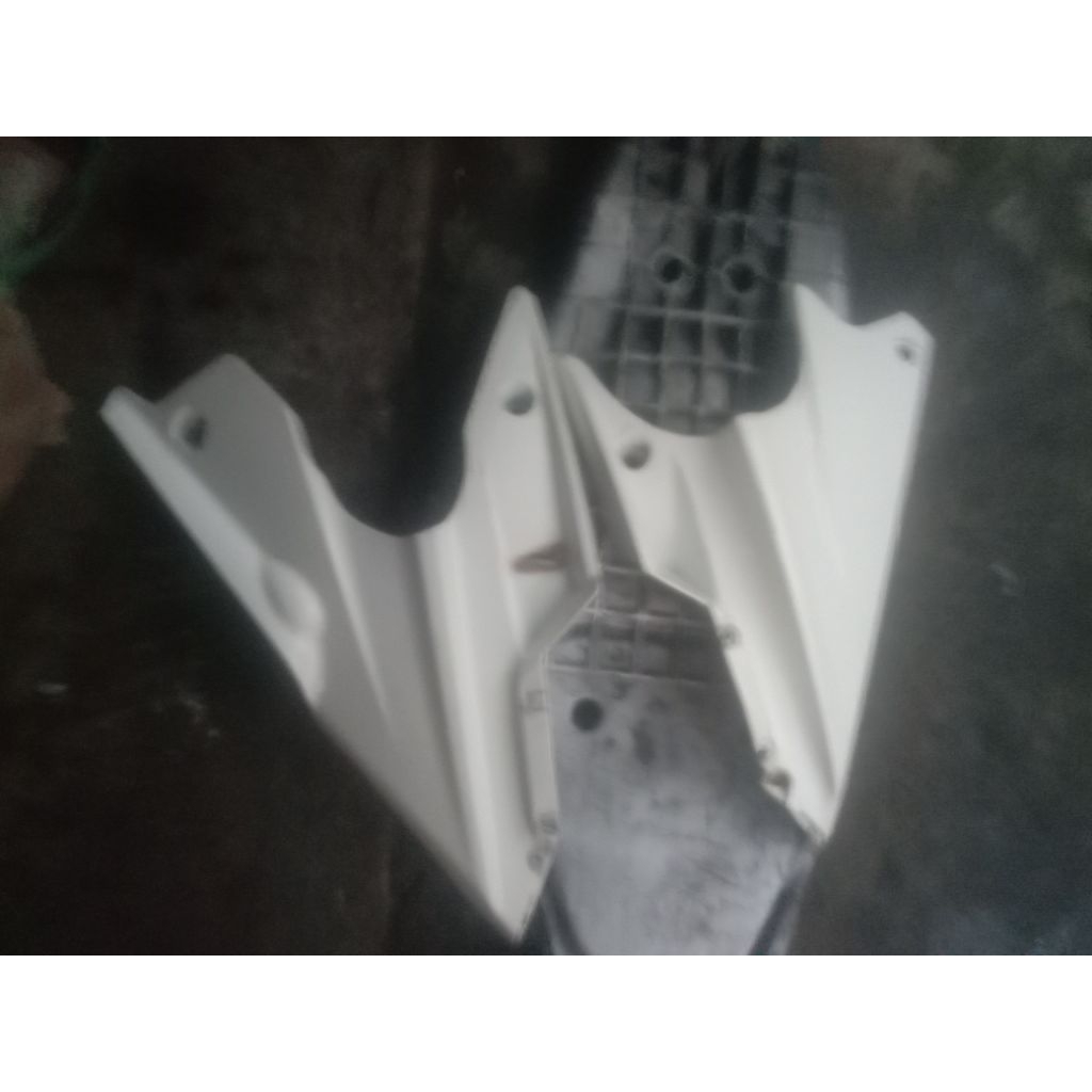 COVER UNDERCOWL MESIN BAGIAN BAWAH MOTOR GEDE FOR YAMAHA R15 V2 KANAN KIRI SIAP PAKAI