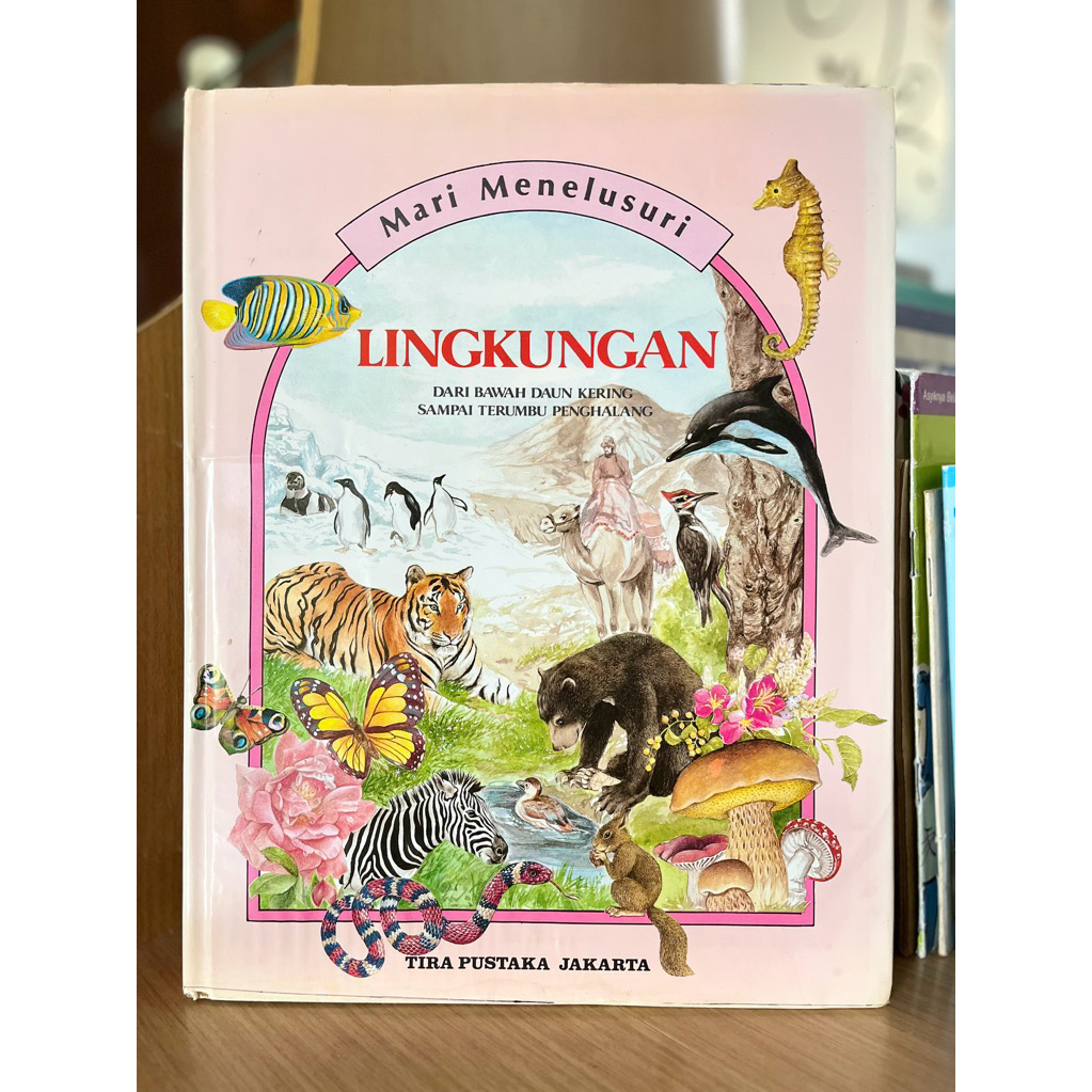 Mari Menelusuri Lingkungan