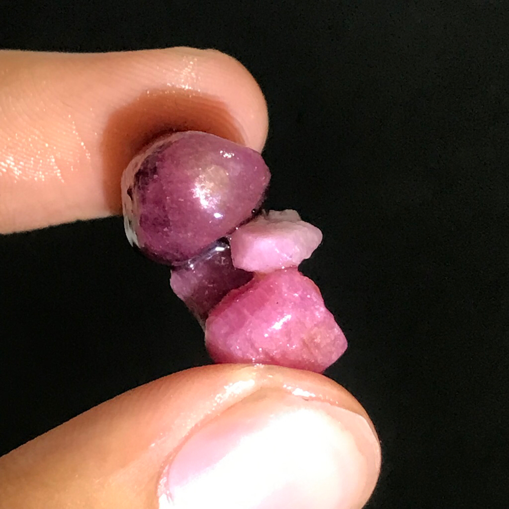 BAHAN RUBY STAR DIM 17 X 12 X 9 MM