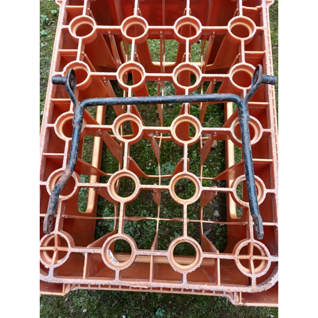 breket sayap depan vega lama