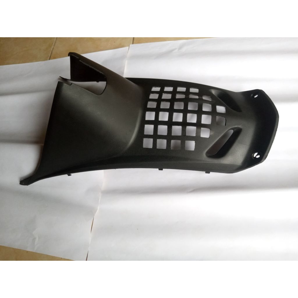 Dek tutup mesin Mio sporty/smile  sudah custom rapi