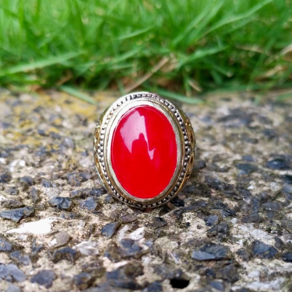 cincin batu akik merah