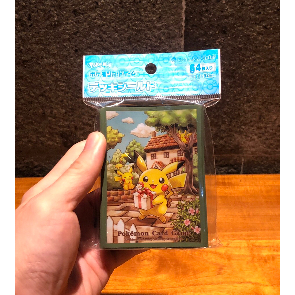 Kartu Pokemon Card Sleeves Pikachu Gift - JPN Original - Limited