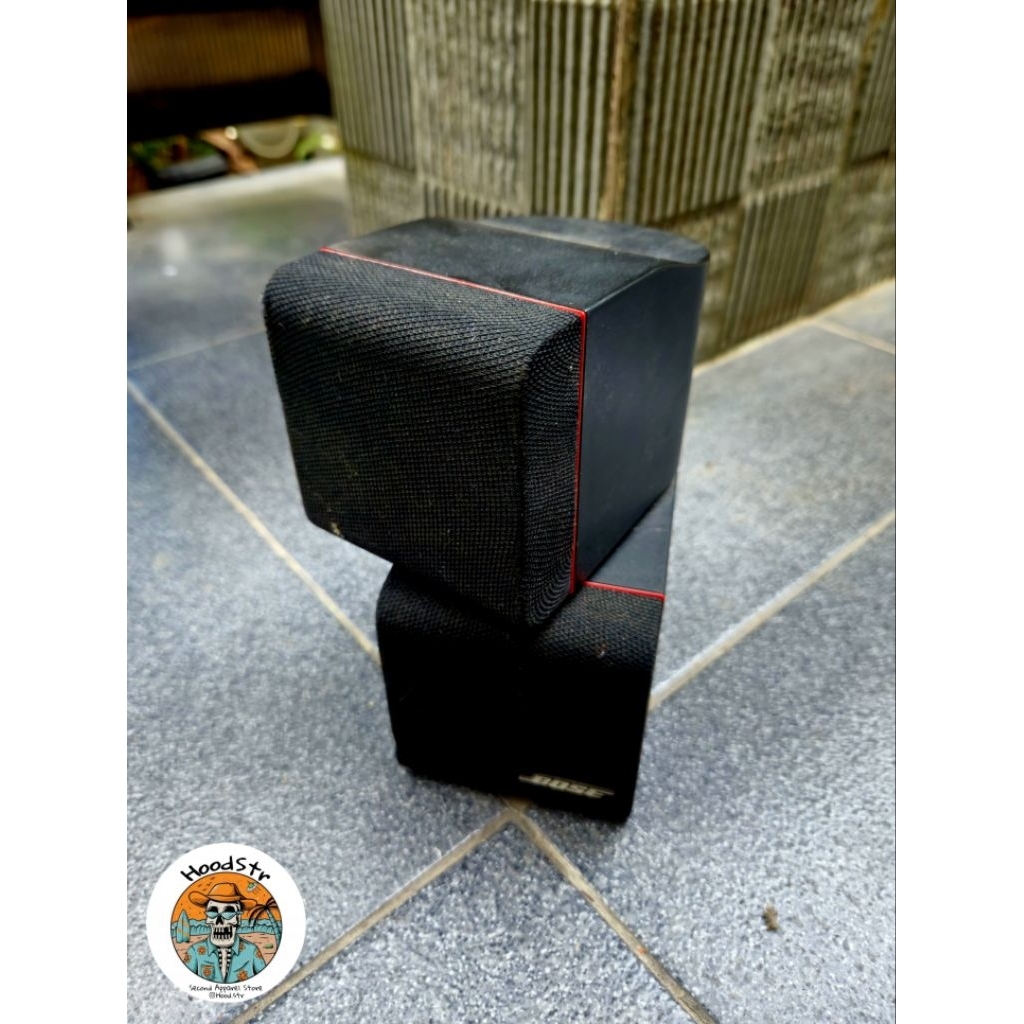 Speaker Bose Red Line Double Cube Adjustable Satellite Acoustimass — Bekas Original