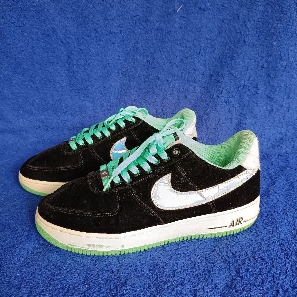 Sepatu Nike Air Force 1 Low