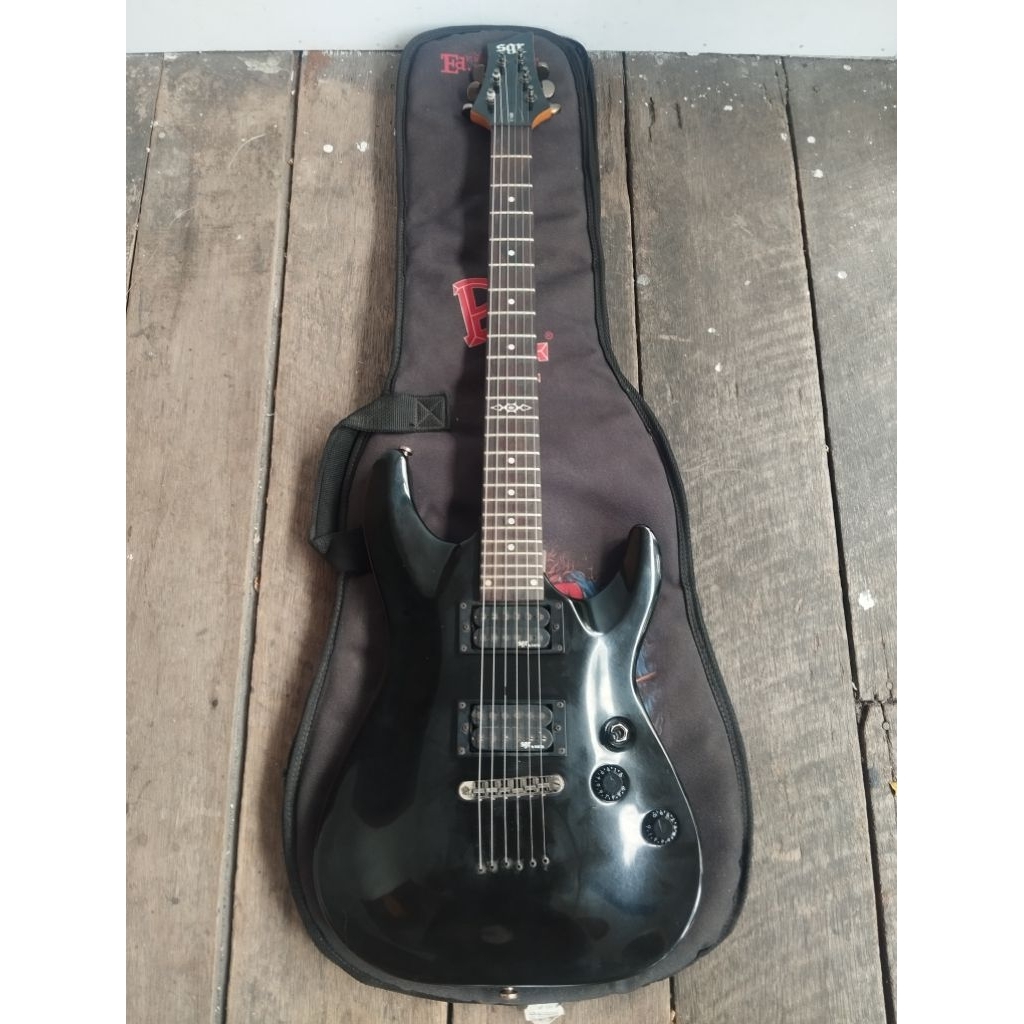GITAR SCHECTER C1 SGR