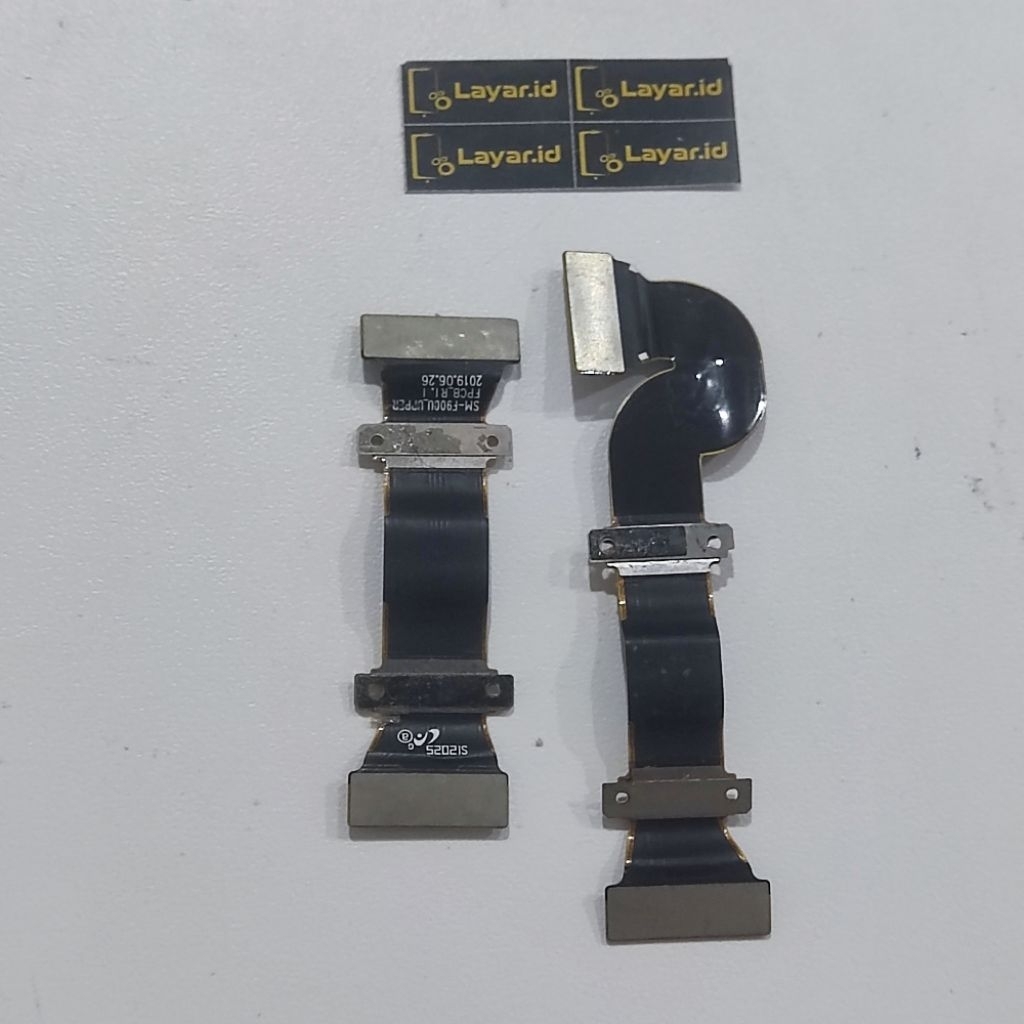 FLEKSIBEL LCD SAMSUNG FOLD 1