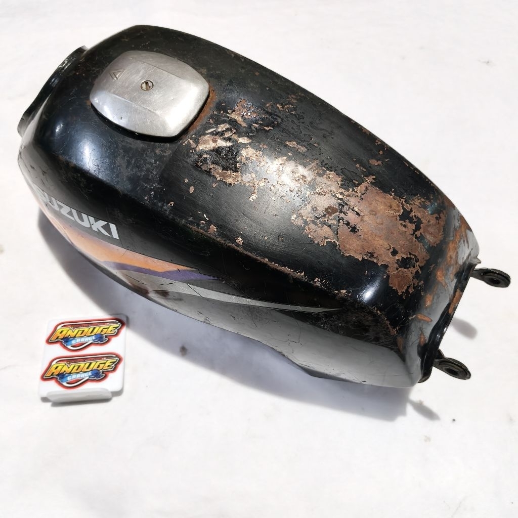 Tangki tengki tanki tenki Suzuki A100 A 100 econos x super hitam pak pos oryginal second bekas
