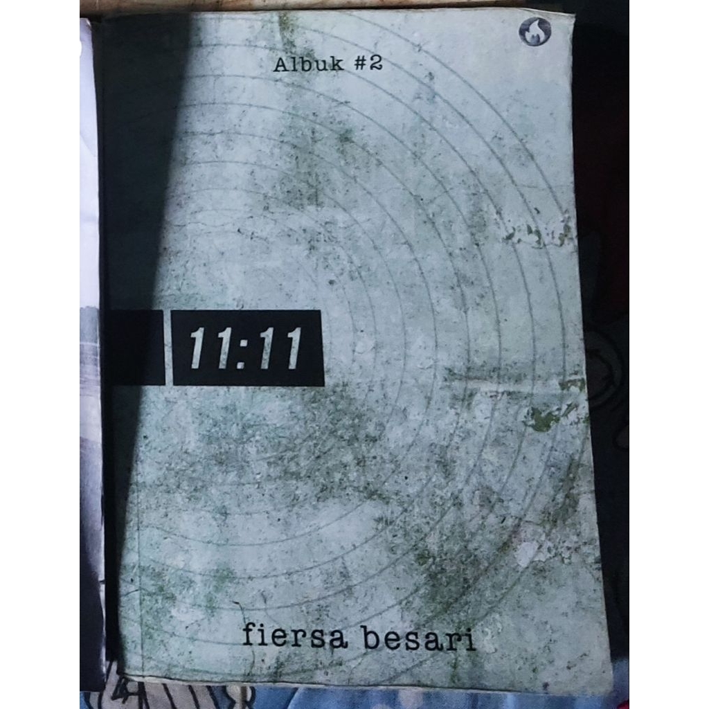 Buku 11:11 Fiersa Besari