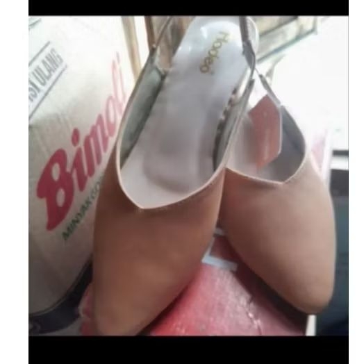 [PRELOVED] Sandal fladeo