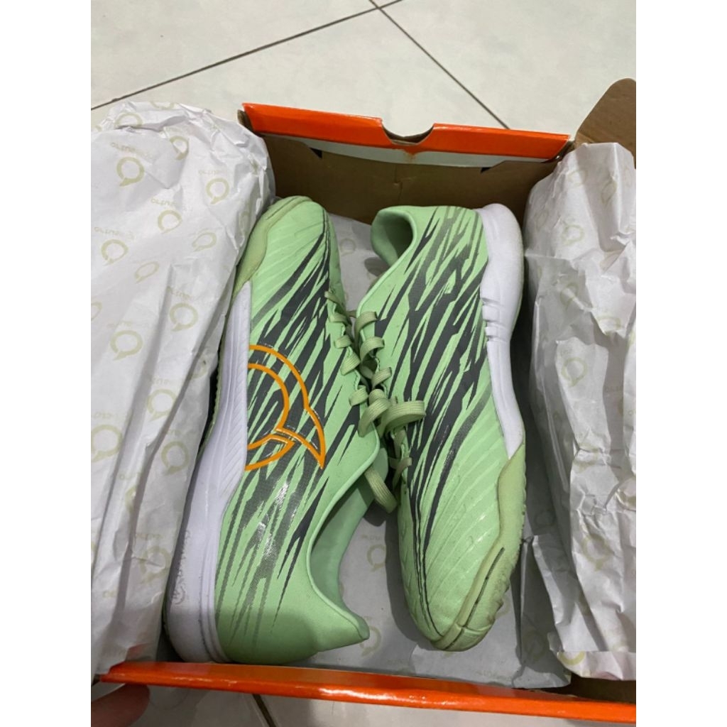 Sepatu Futsal Ortus Catalyst