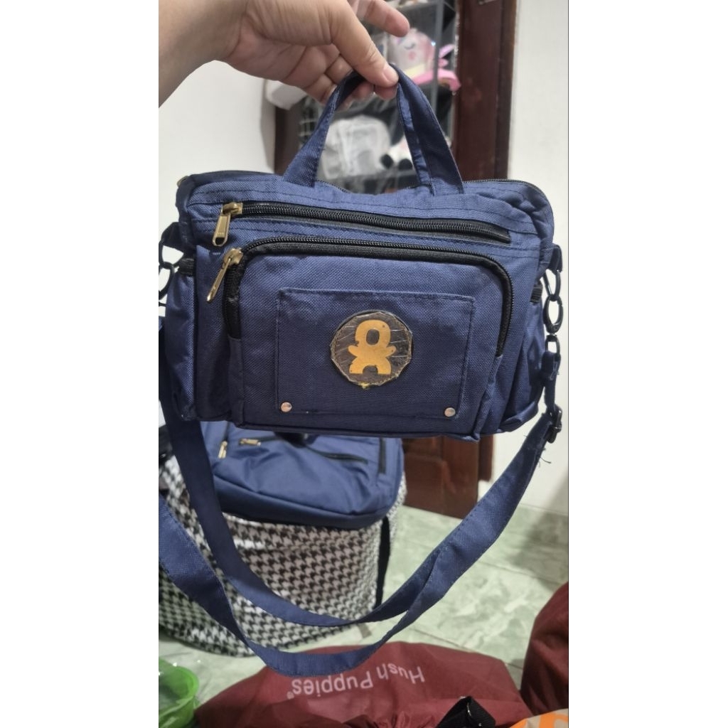 BABY GO INC SLING NAVY - PRELOVED
