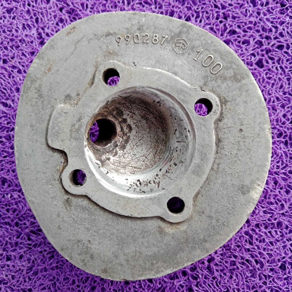 Kop Vespa PTS Original