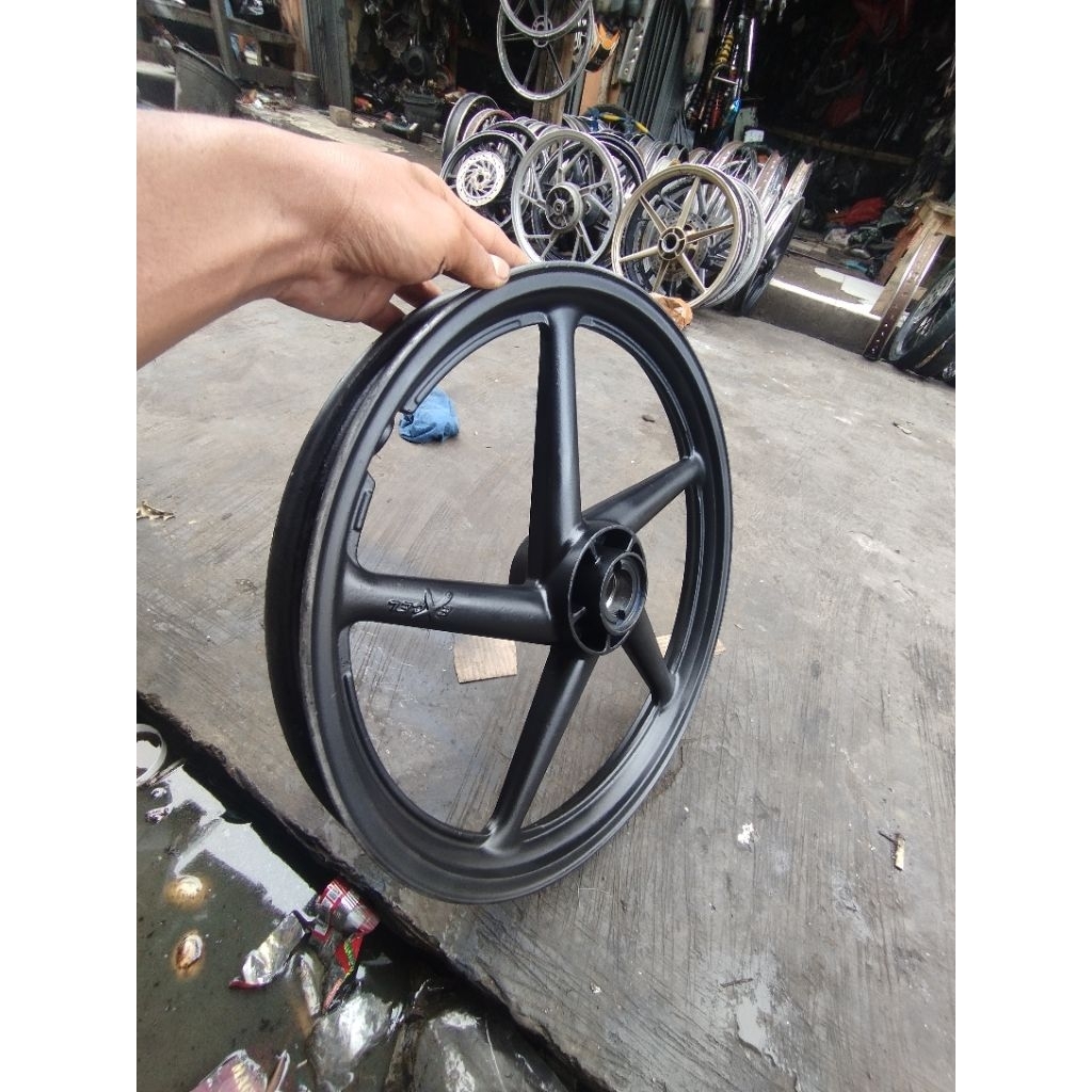 velg/pelek racing palang 5 depan motor smash 110/smash new/smash old/asli copotan original