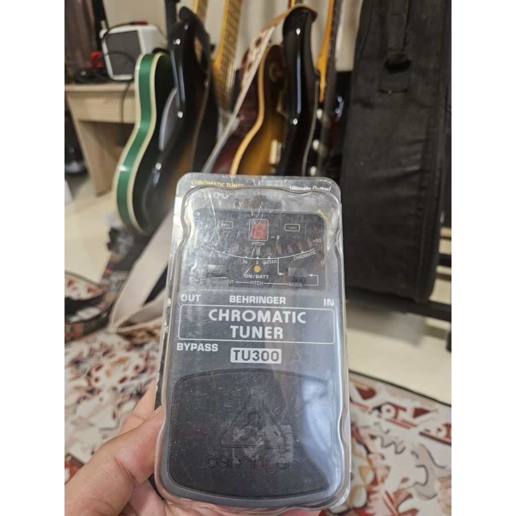 behringer tuner untuk gitar