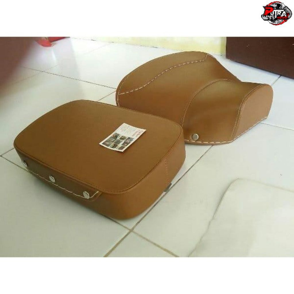 Jok motor vespa koboi depan belakang model pisah warna coklat