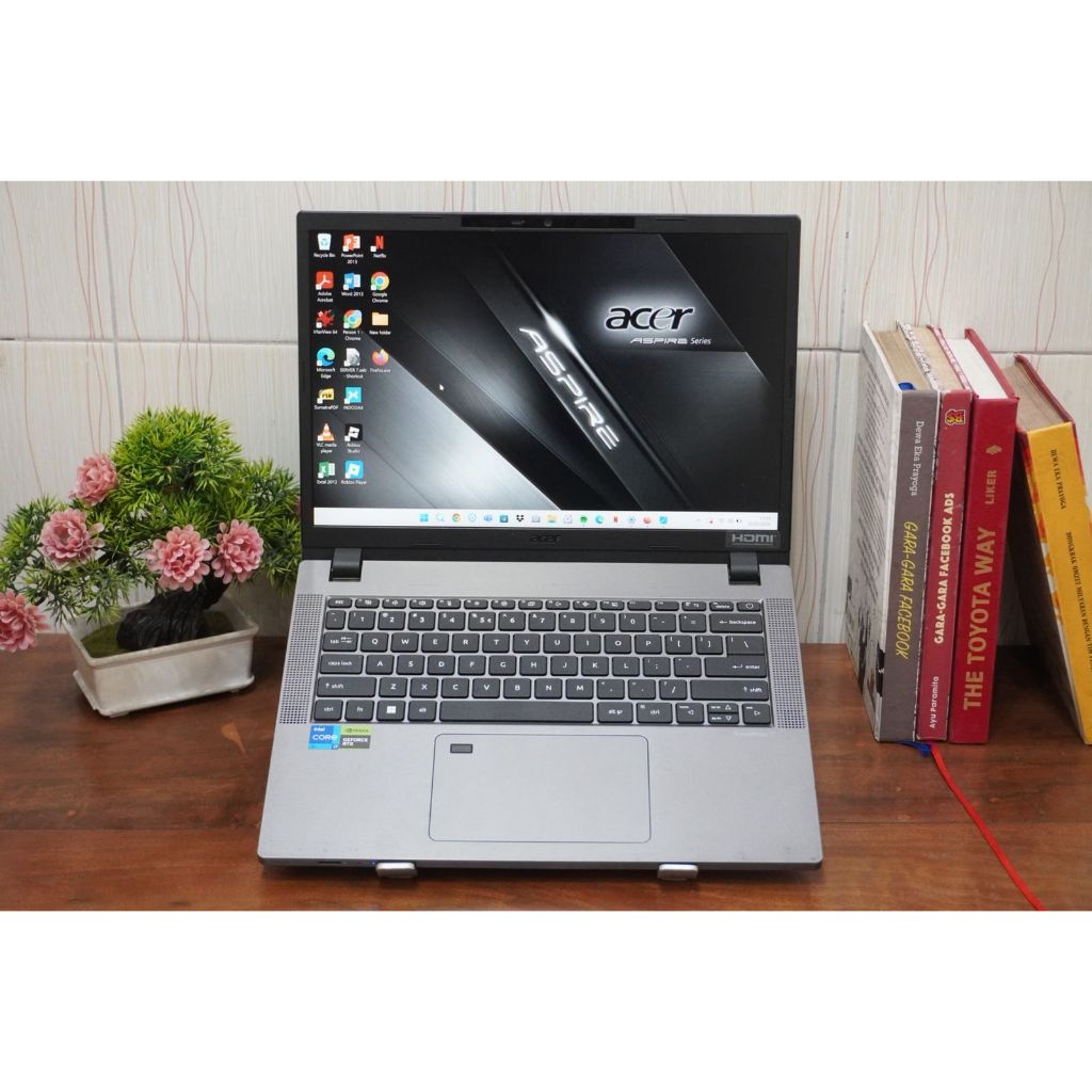Laptop Ultrabook Acer Travelmate P214 Intel Core i7-1355U ram 8gb/512gb ssd Nvidia RTX 2050