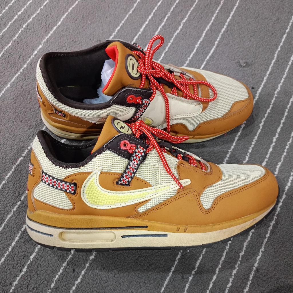 Travis Scott x Nike Air Max 1 Authentic