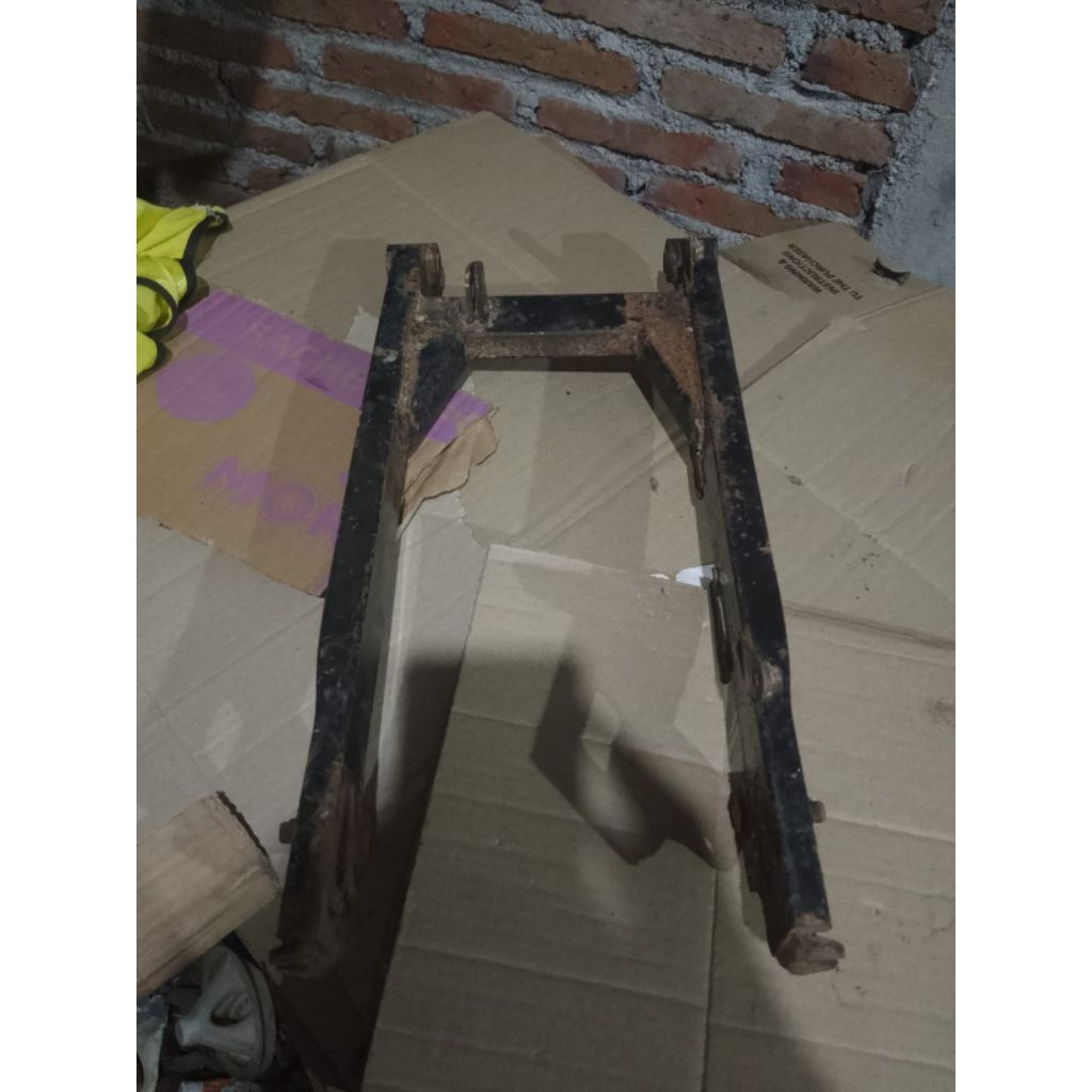 swing arm honda astrea grand bekas original