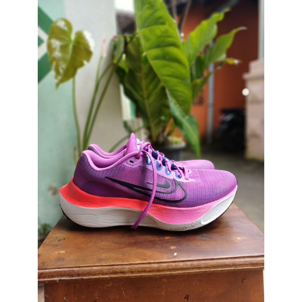 sepatu running second nike zoom fly 5 womens