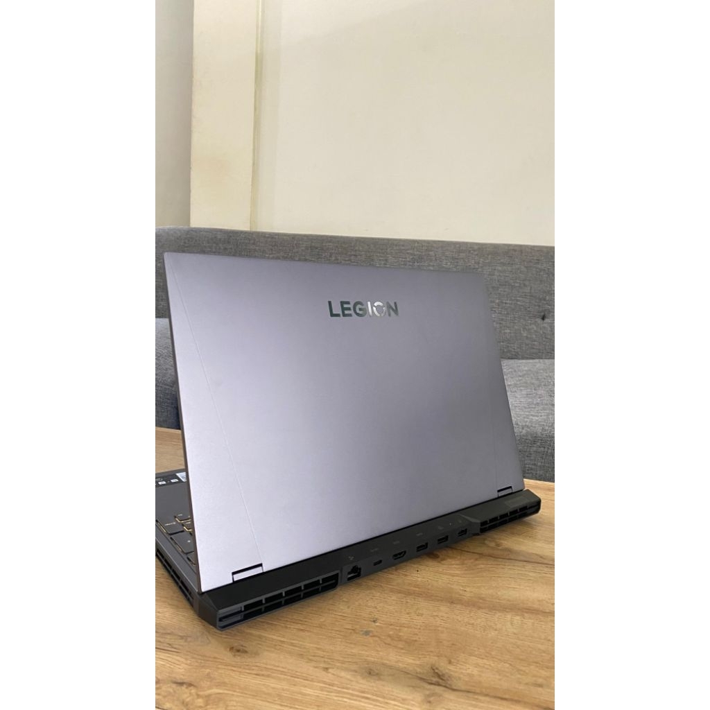 Lenovo Legion 5 Pro 16IAH7H - Second