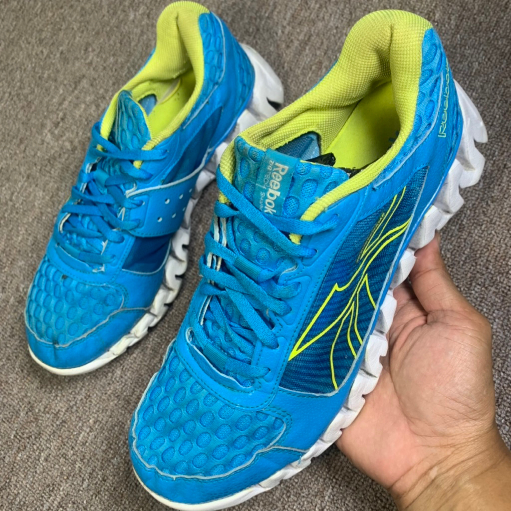 Reebok Zigtech Shark Uk 42 Ins 270mm