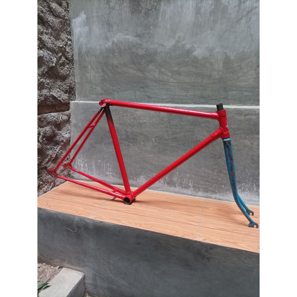 Frame Sepeda Balap Jadul Flying Pigeon Size 53/27