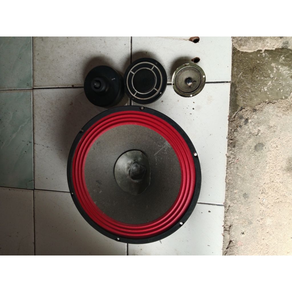 borongan speaker 12 inch + tweeter minus mati